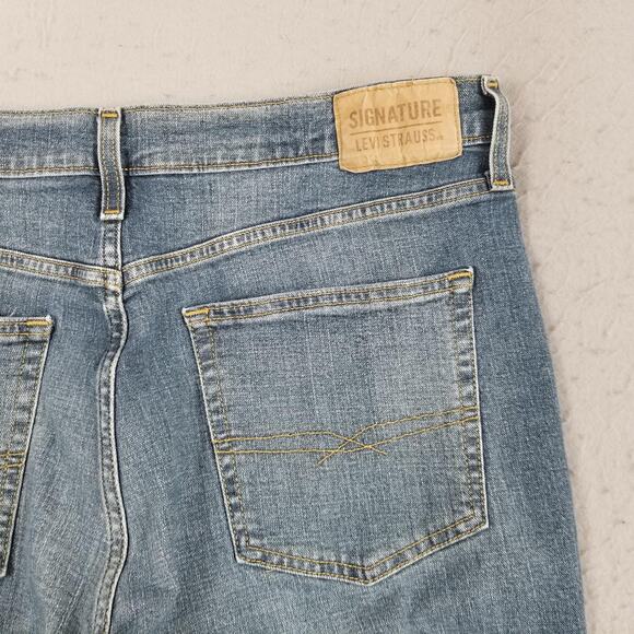 Levi Strauss Signature Jeans Mens 36x30 Straight Leg Stretch Denim Waterless - Picture 8 of 16